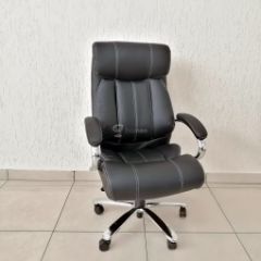 Кресло Barneo K-303 для руководителя (черная экокожа) в Тюмени - tumen.mebel24.online | фото